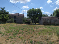 Maison à vendre à Pleuville, Charente - 99.000 € - photo 13