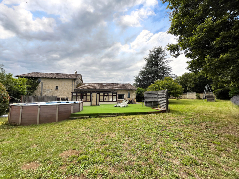 French property for sale in Grassac, Charente - €299,600 - photo 13
