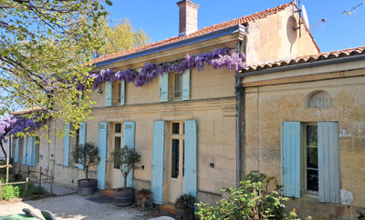 French property for sale in Saint-Ciers-de-Canesse, Gironde - €646,600 - photo 3