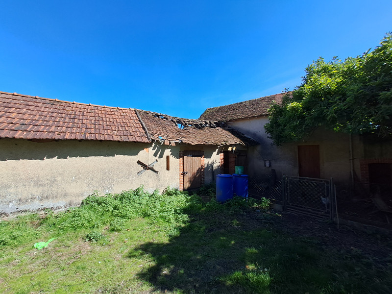 French property for sale in Grury, Saône-et-Loire - €59,000 - photo 11