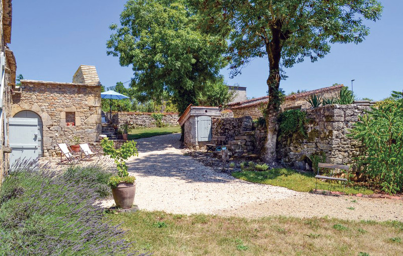 French property for sale in Toulonjac, Aveyron - €240,000 - photo 2
