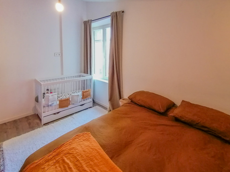 French property for sale in La Bouilladisse, Bouches-du-Rhône - €299,000 - photo 5