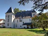 Chateau à vendre à Mauléon-Licharre, Pyrénées-Atlantiques - 920 000 € - photo 9