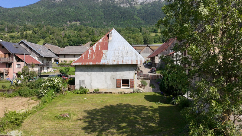 Ski property for sale in Aillons Margeriaz - €320,000 - photo 1