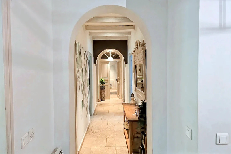 French property for sale in Roussillon, Vaucluse - €624,000 - photo 6