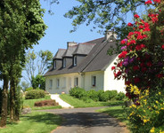 French property, houses and homes for sale in Pont-Melvez Côtes-d'Armor Brittany