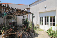 Maison à vendre à Villiers-en-Bois, Deux-Sèvres - 46.600 € - photo 2