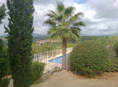 French property for sale in Montauroux, Var - €305,000 - photo 2