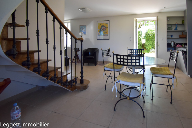 French property for sale in Thenon, Dordogne - &#8364;235,400 - photo 3