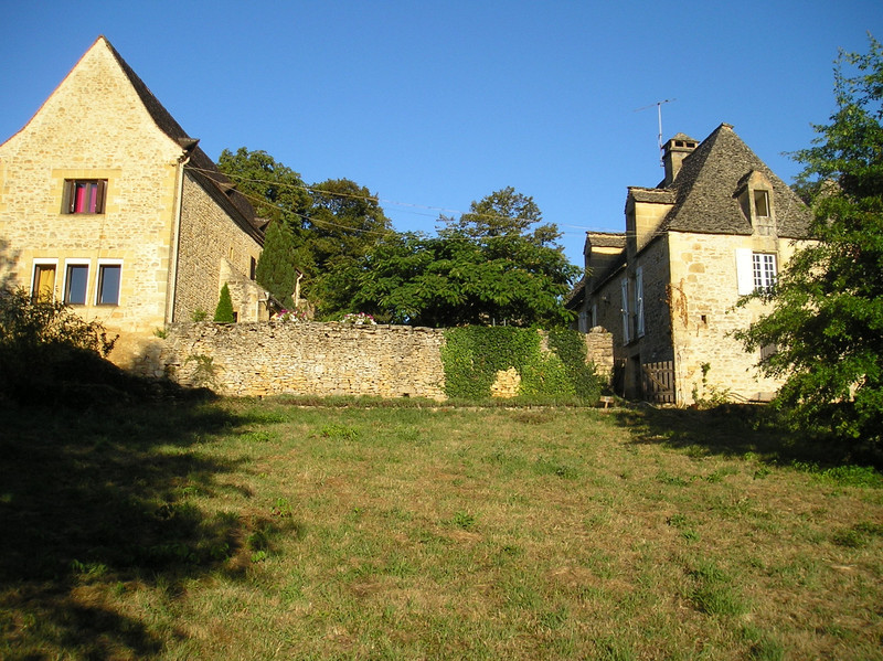 Maison à vendre à Meyrals, Dordogne - 450 000 € - photo 1