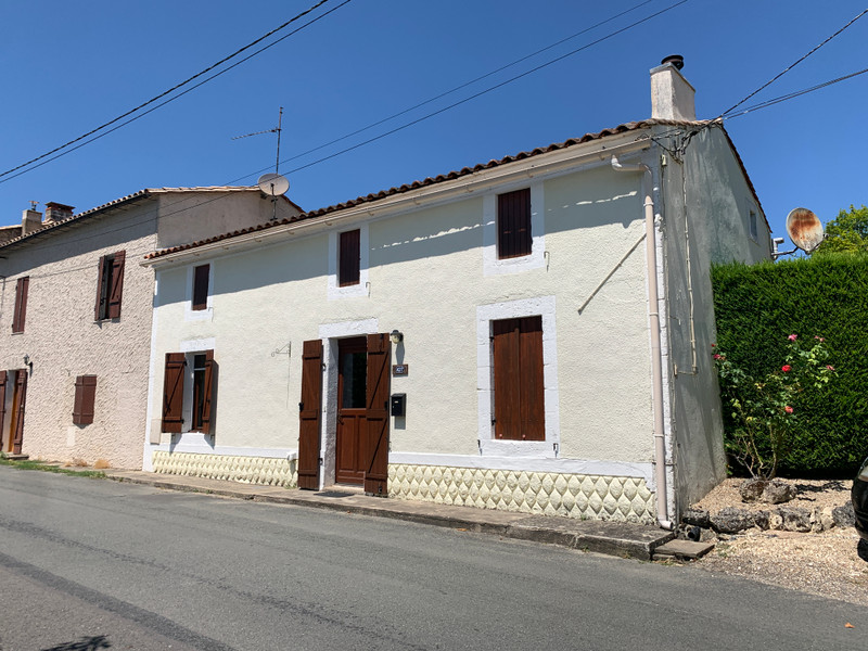 Maison à vendre à Villefranche-de-Lonchat, Dordogne - 165.000 € - photo 1