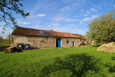 Maison à vendre à Aubigné, Deux-Sèvres, Poitou-Charentes, avec Leggett Immobilier