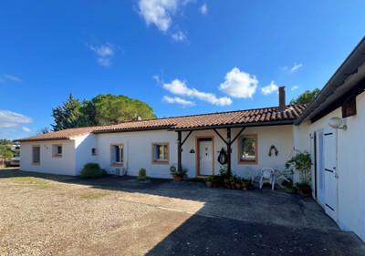 French property for sale in Aigues-Vives, Aude - €340,400 - photo 1