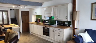 French property for sale in Saint-Sauvant, Vienne - €109,000 - photo 5