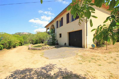 Maison à vendre à Agel, Hérault, Languedoc-Roussillon, avec Leggett Immobilier