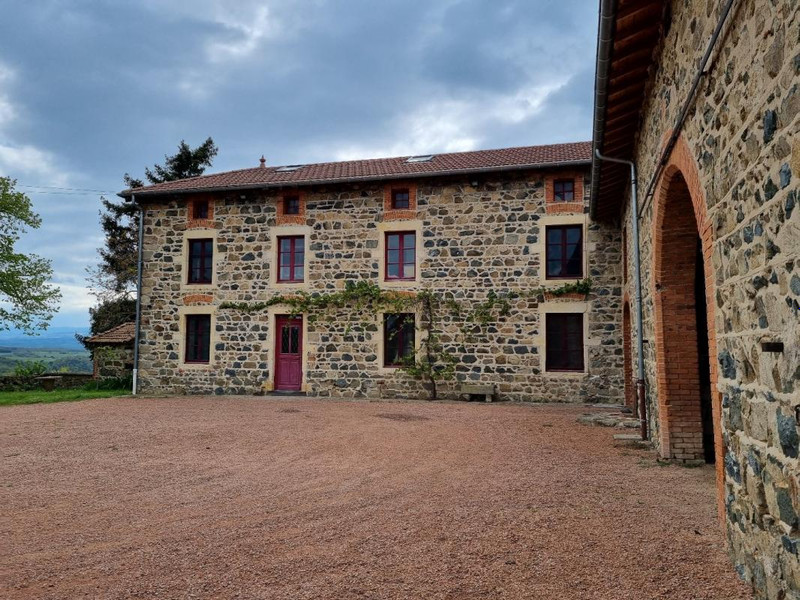 French property for sale in Saint-Jodard, Loire - €375,000 - photo 9