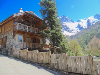 Commerce à vendre à La Grave, Hautes-Alpes, PACA, avec Leggett Immobilier