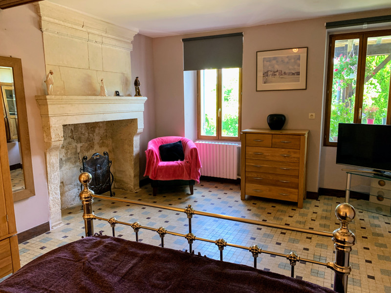 French property for sale in Bonnes, Charente - €345,000 - photo 10