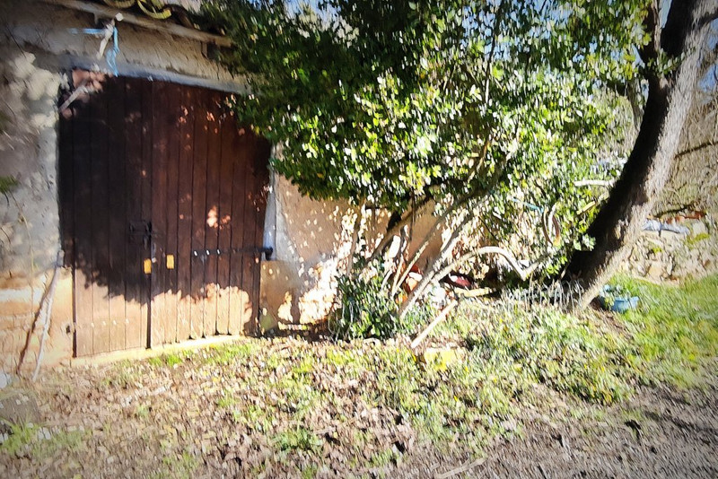 French property for sale in Puycelsi, Tarn - €89,500 - photo 7