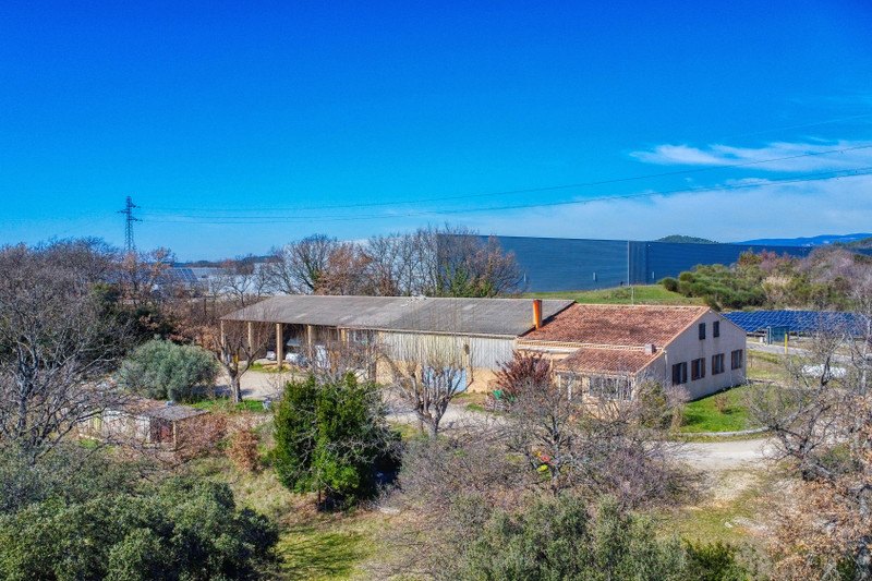 Maison à vendre à Apt, Vaucluse - 750.000 € - photo 1