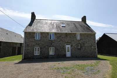 Maison à vendre à Lonlay-l'Abbaye, Orne, Basse-Normandie, avec Leggett Immobilier