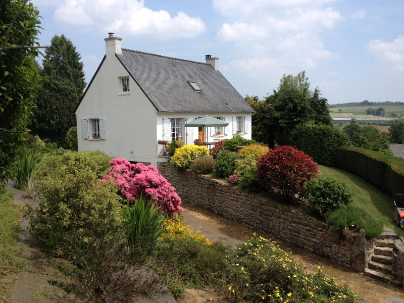 Maison à vendre à Saint-Servais, Côtes-d'Armor - 178.000 € - photo 1