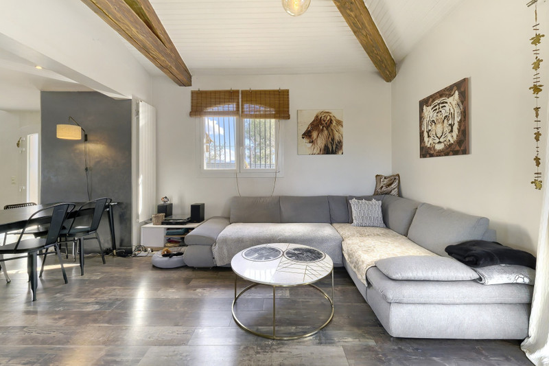 French property for sale in Nice, Alpes-Maritimes - €1,350,000 - photo 4