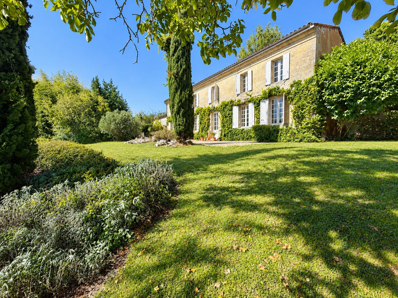 French property for sale in Mombrier, Gironde - €420,000 - photo 4