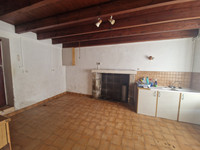 Maison à vendre à Maël-Pestivien, Côtes-d'Armor - 82.500 € - photo 5