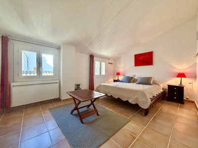 French property for sale in Estoher, Pyrénées-Orientales - €230,000 - photo 5