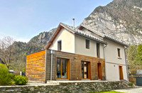 Mountain view for sale in Le Bourg-d'Oisans Isère French_Alps