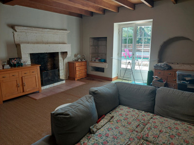 French property for sale in Vouzan, Charente - €265,000 - photo 6