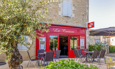 commercial for sale in Charente