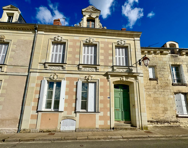 Maison à vendre à Loudun, Vienne - 290.000 € - photo 1