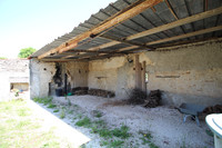 Maison à vendre à Lupsault, Charente - 172.800 € - photo 13