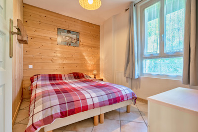 Spacious Alpine property FOR SALE in Saint Gervais Mont Blanc.  Under an hour to Geneva 