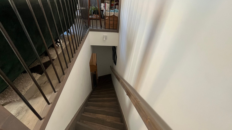 French property for sale in Arles, Bouches-du-Rhône - €483,000 - photo 2