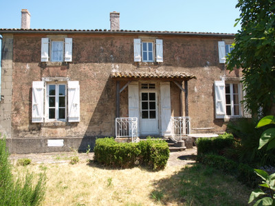 Maison à vendre à Melle, Deux-Sèvres, Poitou-Charentes, avec Leggett Immobilier