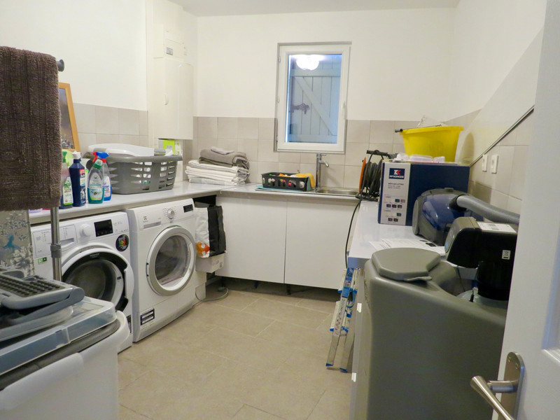 French property for sale in Archingeay, Charente-Maritime - €360,400 - photo 12