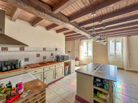 Maison à vendre à Matha, Charente-Maritime - 170.000 € - photo 3
