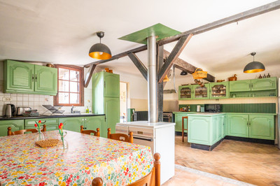 French property for sale in Les Eyzies, Dordogne - €691,500 - photo 4