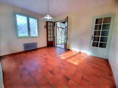 French property for sale in Saint-Séverin, Charente - €189,570 - photo 4