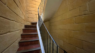 French property for sale in Avignon, Vaucluse - €326,000 - photo 9