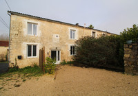 Maison à vendre à Dampierre-sur-Boutonne, Charente-Maritime - 249.900 € - photo 9