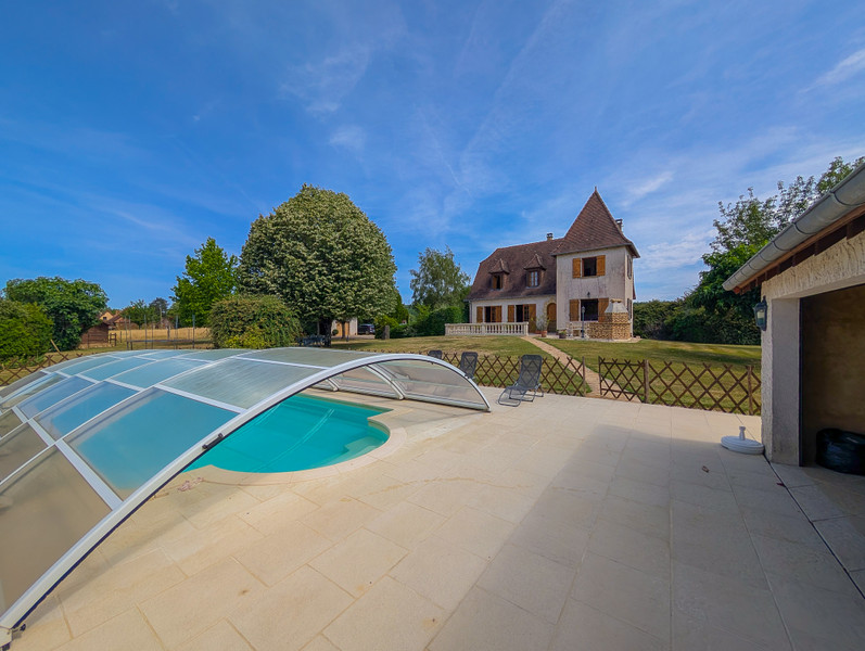 French property for sale in Génis, Dordogne - €295,700 - photo 1