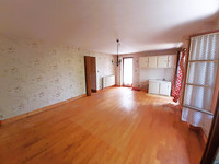 Maison à vendre à Champagne-et-Fontaine, Dordogne - 105.000 € - photo 7