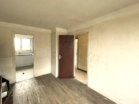 Maison à vendre à Saint-Nicolas-du-Pélem, Côtes-d'Armor - 46.600 € - photo 2