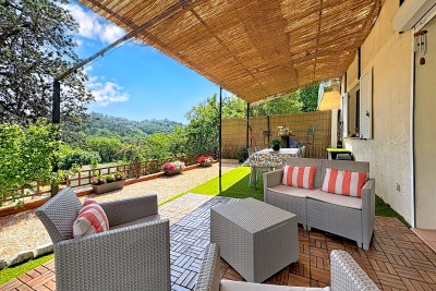 French property for sale in La Gaude, Alpes-Maritimes - €378,000 - photo 1