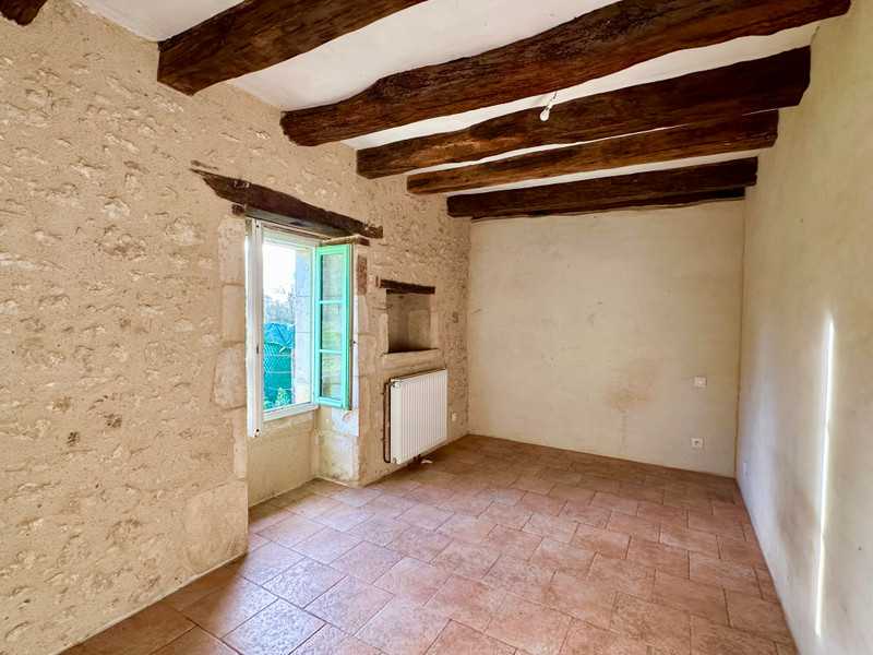 French property for sale in Antigny, Vienne - €294,250 - photo 3