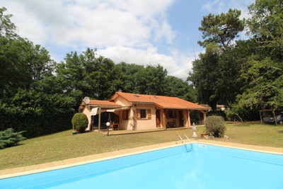 Maison à vendre à Réaup-Lisse, Lot-et-Garonne, Aquitaine, avec Leggett Immobilier